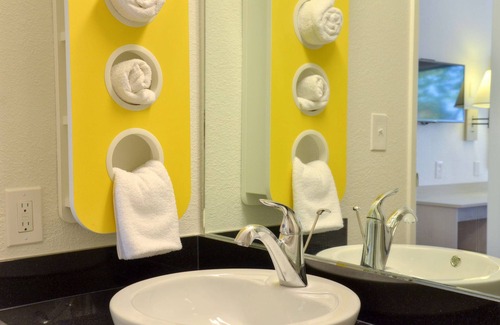 Santa Nella Hotel | Motel 6 Santa Nella, CA - Los Banos - Interstate 5