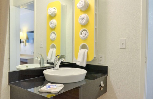Santa Nella Hotel | Motel 6 Santa Nella, CA - Los Banos - Interstate 5