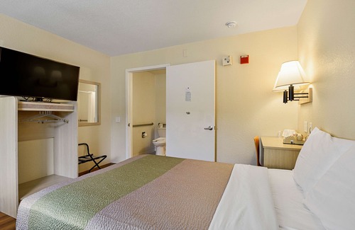 South Lake Tahoe Hotel | Motel 6 South Lake Tahoe, CA