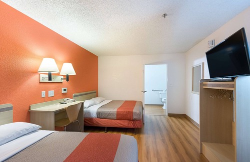 Sparks Hotel | Motel 6 Sparks, NV - Airport - Sparks