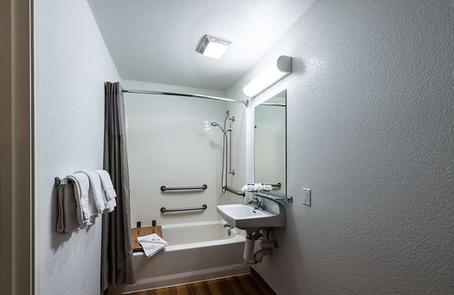 Sparks Hotel | Motel 6 Sparks, NV - Airport - Sparks