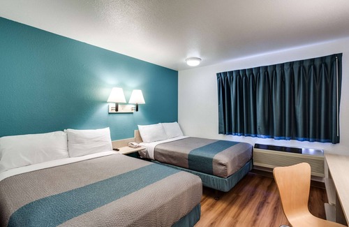 West Spokane Hotel | Motel 6 Spokane, WA - West