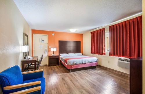Gallaudet Hotel | Motel 6 Washington, DC - Convention Center