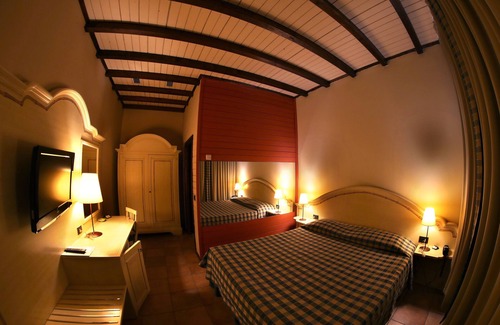 Castelletto di Branduzzo Hotel | Motel 7 Laghi