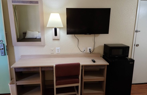 Mesilla Park Hotel | Motel 9 Las Cruces