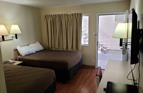 Mesilla Park Hotel | Motel 9 Las Cruces