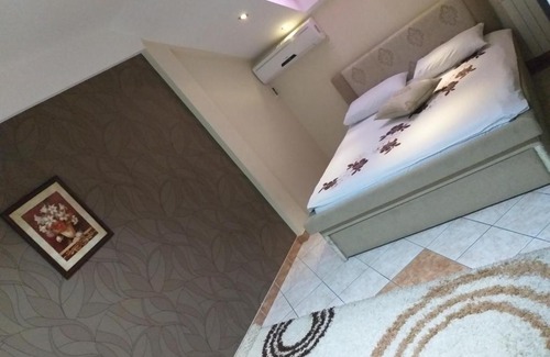 Dvorovi Hotel | Motel Braća Lazić