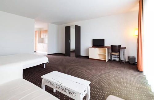 Pfaffikon District Hotel | Motel Fehraltorf