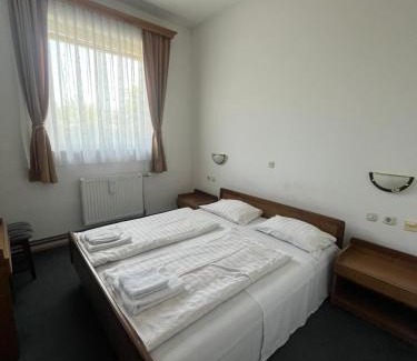 Posavina Canton Casa | Motel i Restoran Ana