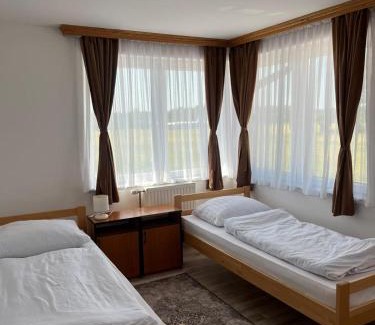 Posavina Canton Casa | Motel i Restoran Ana