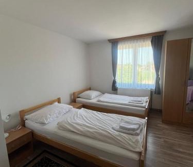 Posavina Canton Casa | Motel i Restoran Ana