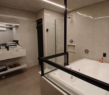 Zona Leste Hotel | Motel Marselha 6