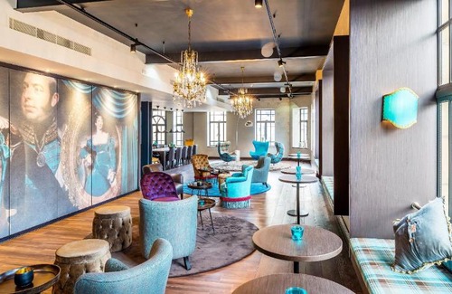 New Town Hotel | Motel One Edinburgh-Princes