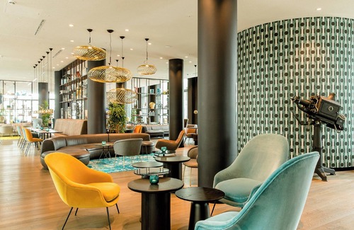 Deutz Hotel | Motel One Köln-Messe