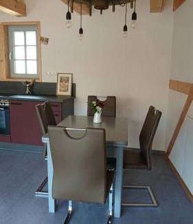 Neuwurschnitz Apartamento | Mothsgut - moderne Ferienwohnung auf dem Bauernhof im Erzgebirge