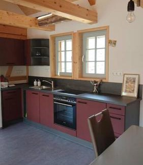 Neuwurschnitz Apartamento | Mothsgut - moderne Ferienwohnung auf dem Bauernhof im Erzgebirge