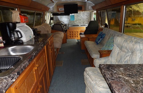 Rockport Casa | Motor Coach, Cold AC, Swimming Pool, Hot Tub, High-Speed Wifi, Pet Friendly!