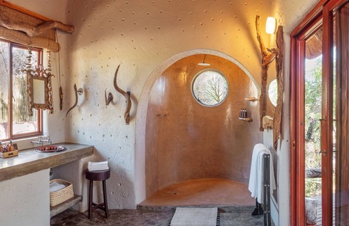 Kruger National Park Casa | Motswari African Retreat & Walking Safaris by Newmark