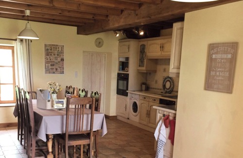Cherves-Richemont Casa | Moulin de Chazotte - historic watermill for up to 20 people with private pool