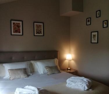 Aubazat Cama Y Desayuno | Moulin de Joumard, gîtes, chambres et table d'hôtes de charme , jacuzzi, sauna, piscine et bain nordique Etablissement 4 étoiles