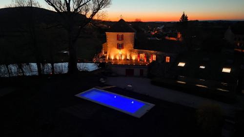 Epinac Casa | Moulin des Ducs by Vindihouses - Piscine chauffée - escalade - billard - fitness - etc