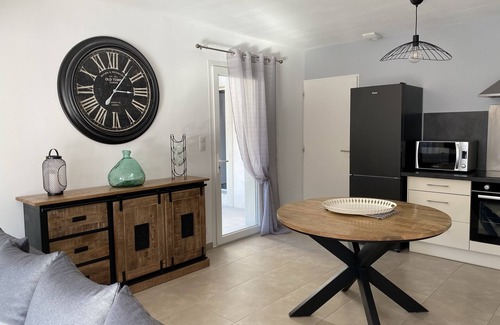 Carpentras Villa | Moun Cabanon, peaceful villa in the heart of the Comtat Venaissin, 20 minutes from Gordes