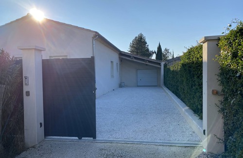 Carpentras Villa | Moun Cabanon, peaceful villa in the heart of the Comtat Venaissin, 20 minutes from Gordes