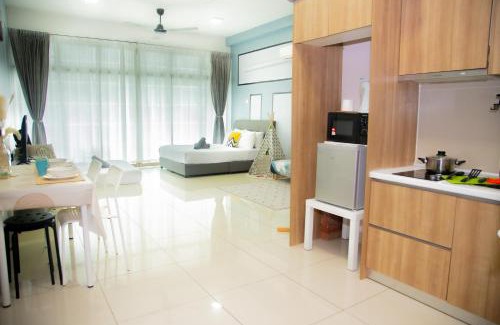 Taman Mount Austin Apartamento | Mount Austin IKEA, AEON 10mins -Pool View- B122