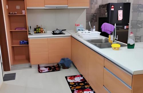 Taman Mount Austin Apartamento | Mount Austin Lake City View Palazio by Natol