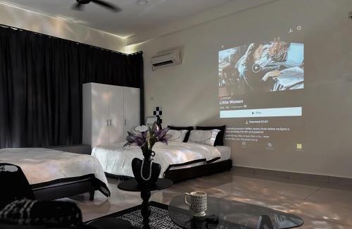 Taman Mount Austin Apartamento | Mount Austin Studio with HD projector Fast Wifi