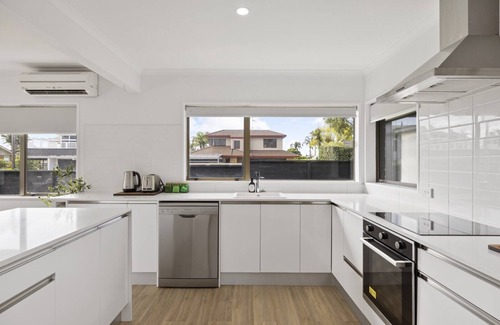 Omanu Casa | Mount Maunganui Getaway: Waitui Wonder House