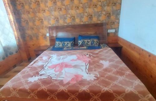 Theog Casa | Mount Paradise Inn Homestay