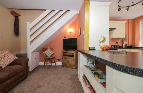 Lindale Casa | Mount Pleasant Cottage