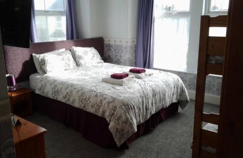 Longrock Cama Y Desayuno | Mount View Hotel B&B