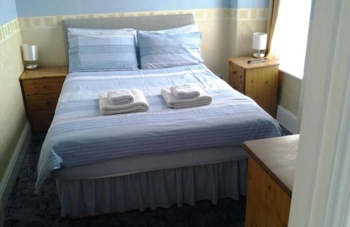 Longrock Cama Y Desayuno | Mount View Hotel B&B