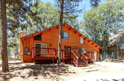 Summit Estates Casa | Mountain Adventure - 1931 by Big Bear Vacations