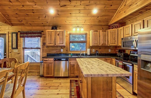 Ellijay Casa | Mountain Air Cabin
