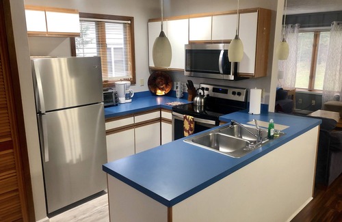 East Stroudsburg Casa | UBICACIÓN AMIGABLE FAMILIAR DE CLASIFICACIÓN SUPERIOR, tranquila o de aventura, todo está aquí