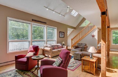 Eidelweiss Village Casa | Mountain and Lake Getaway