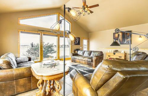 Como Casa | Mountain and Valley Views Fairplay Family Home!