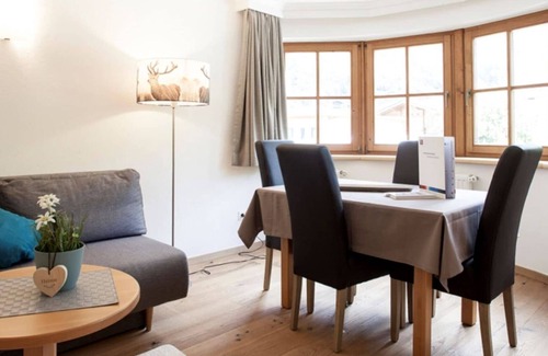 Oetz Apartamento | Apartamento de montaña en Oetz con balcón