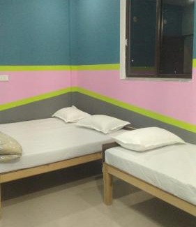 Karnaprayag Casa | Mountain Berry Cafe and Homestay