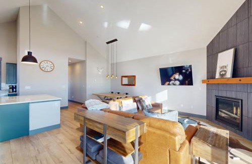 Grand Elk Ranch Casa | Mountain Bliss Retreat in Granby