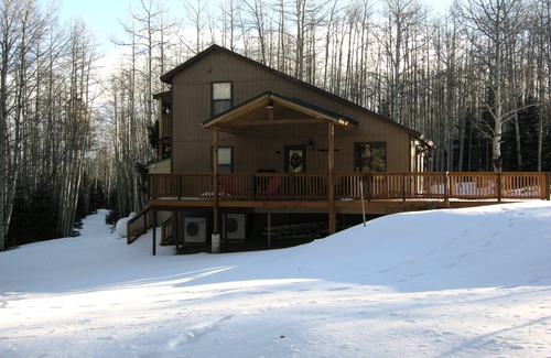Angel Fire Casa | Chalet de Montaña, 4 Habitaciones, 2 Baños, Campo de golf cercano y 5 minutos para Ski Area
