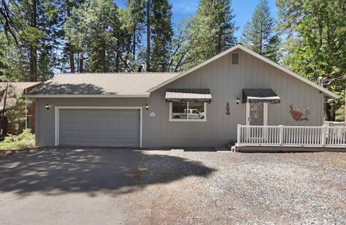 Long Barn Cabina | Mountain Cabin near Pinecrest