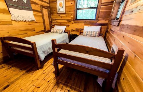 Blairsville Casa | Mountain Cabin Rental Under Two Hours from Atlanta for Lake Nottely Getaway in Georgia