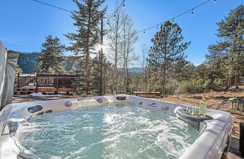Bailey Casa | Mountain Cabin W Balcony Views & Game Room