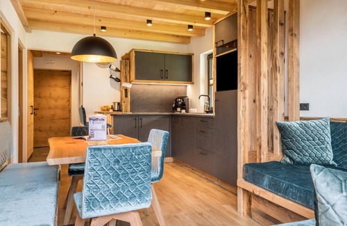 Racines Apartamento | Chalet de montaña "Blosegghof Himmelblick" con vistas a la montaña y nueva bañera de hidromasaje