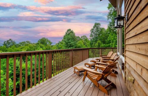 Robbinsville Chalet De Esquí | -Mountain Chalet Getaway with Breathtaking View Next to Tail of Dragon-