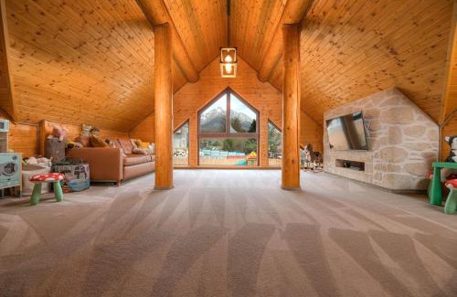Nova Lesna Chalet De Esquí | Mountain Chalet with jacuzzi, sauna for 10 peoples